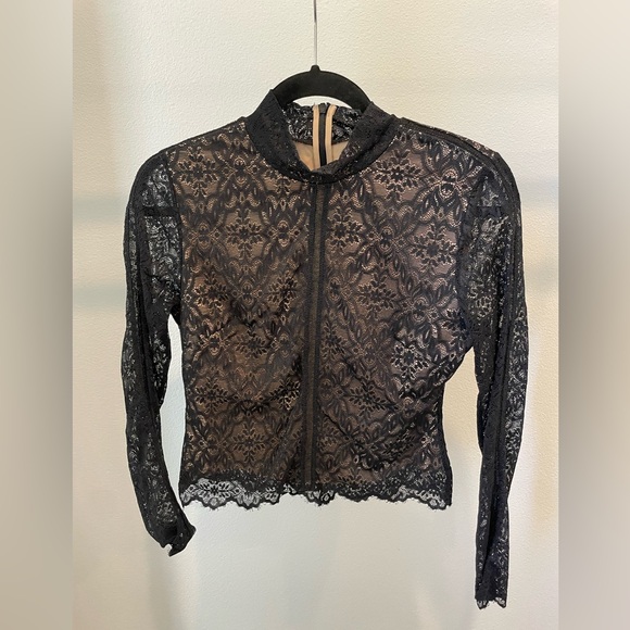 Aritzia Wilfred Black Lace Longsleeve Blouse - Picture 2 of 5
